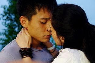 微博爆料吻戏是真的吗视频,吻戏真相曝光，视频证据引发网友热议！  第2张