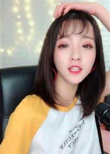 瓜哥爆料美七七是谁啊视频,美七七身份之谜，视频爆料引热议  第2张