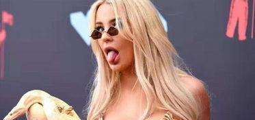 外国娱乐圈爆料网红是谁,外国娱乐圈爆料网红身份大揭秘! 第2张 外国娱乐圈爆料网红是谁,外国娱乐圈爆料网红身份大揭秘! 第2张