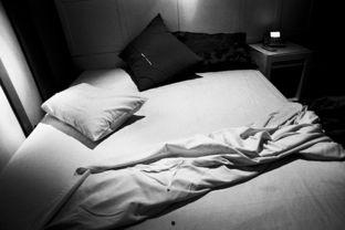 爱情旅馆在线观看,浪漫邂逅，情感纠葛的私密空间  第3张