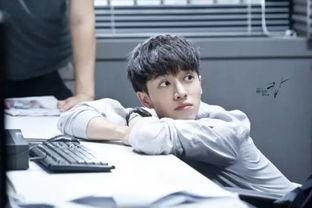 王嘉尔最新爆料新闻内容,揭秘娱乐圈不为人知的幕后故事  第2张