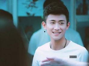 杨颖爆料张一山视频,事件背后真相引人关注