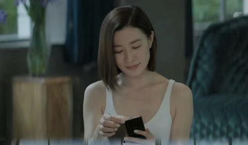 新闻女王谁爆料性骚扰,揭开媒体界黑暗面  第3张